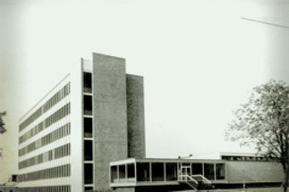 Überschatteter Neuanfang. Ein Neubau für das MPI für Hirnforschung (1961)
