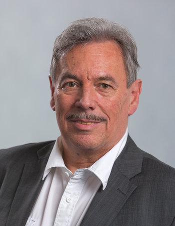 Prof. Dr. Wolfgang Hollik