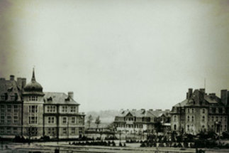 Die ersten Institute werden eröffnet (1912)