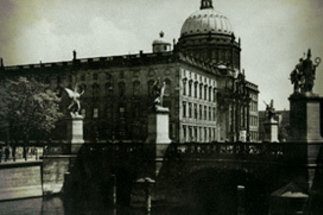 Die Generalverwaltung bekommt einen festen Sitz in Berlin  (1922)