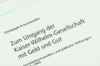 Arbeit an der Vergangenheit. Die Präsidentenkommission zur Geschichte der KWG im Nationalsozialismus (1997)