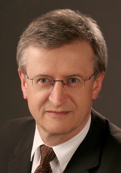 <b>Manfred Lindner</b>, Direktor am MPI für Kernphysik in Heidelberg und Leiter von ... - zoom-1306316637