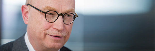 Ein Farb-Porträt von Martin Stratmann, der von 2014 bis Juni 2023 Präsident der Max-Planck-Gesellschaft war